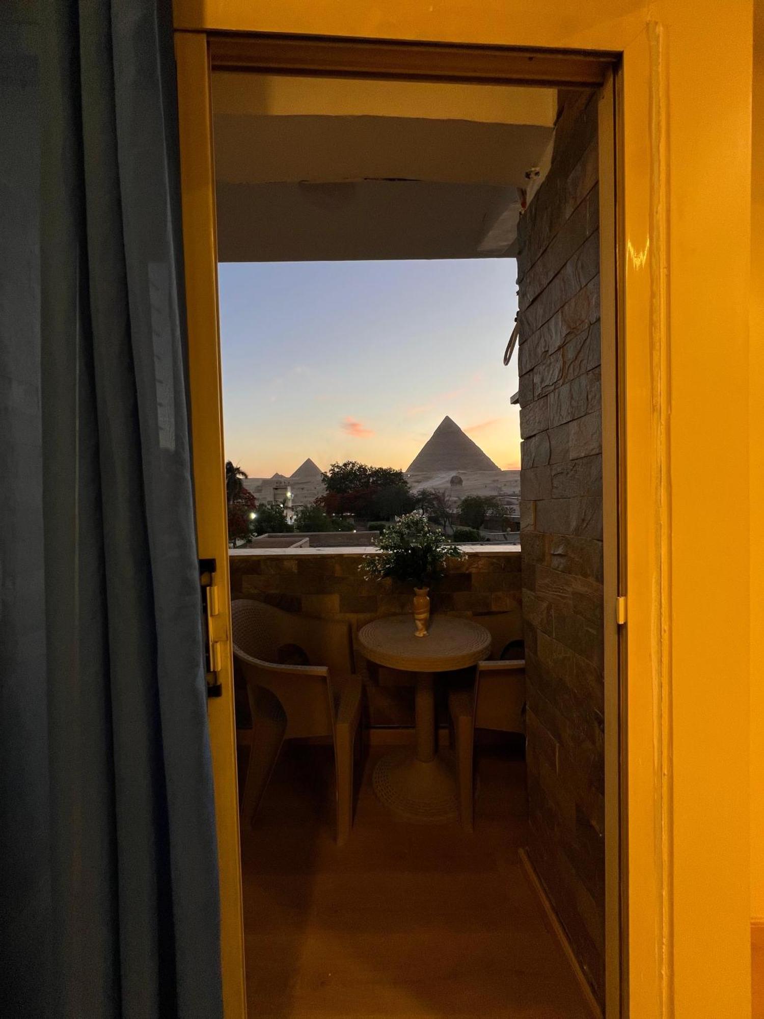 Pyramids View Inn Kafret el-Gabal Eksteriør billede